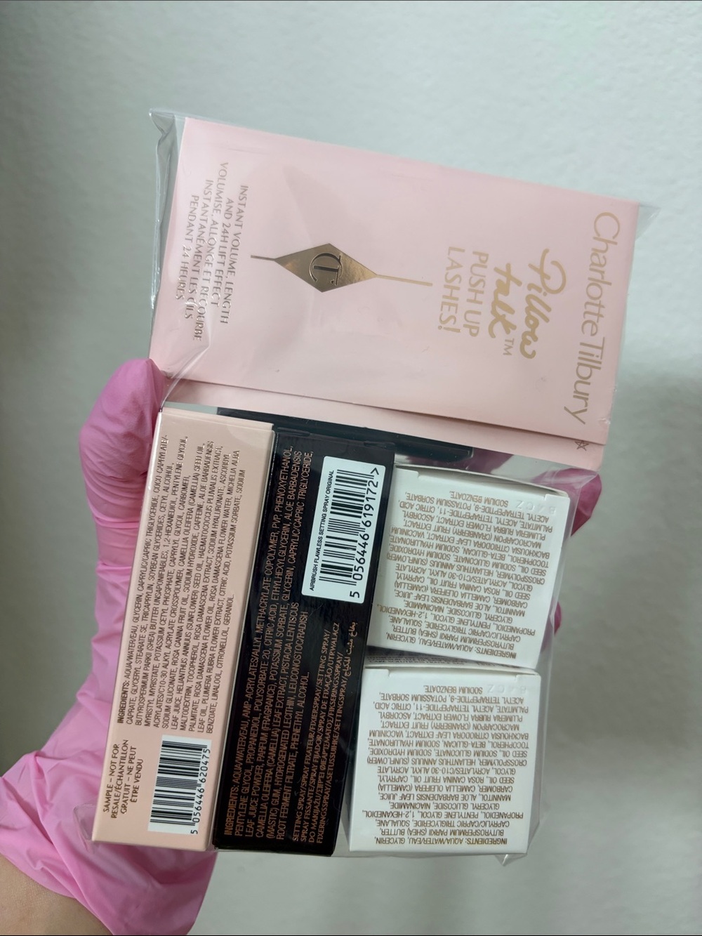 Charlotte Tilbury Mini Makeup & Skincare Set in Soft Pink and Gold - Picture 2 of 2